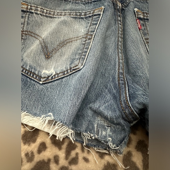 Levi’s RE/DONE High Waisted Button Fly Jean Shorts in Blue Wash Size 27 - Picture 13 of 17